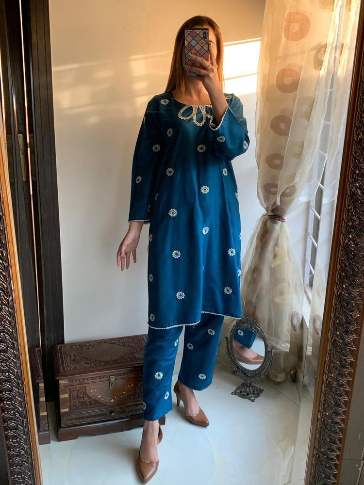 Embroidered 2 pc Suit