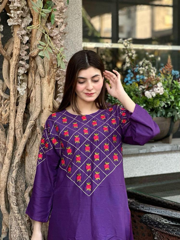 Embroidered 2 pc Suit